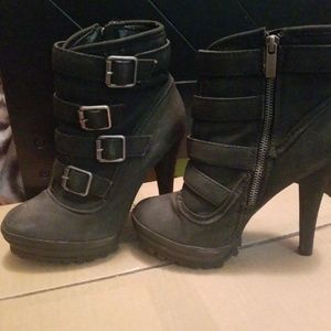 Womens boots